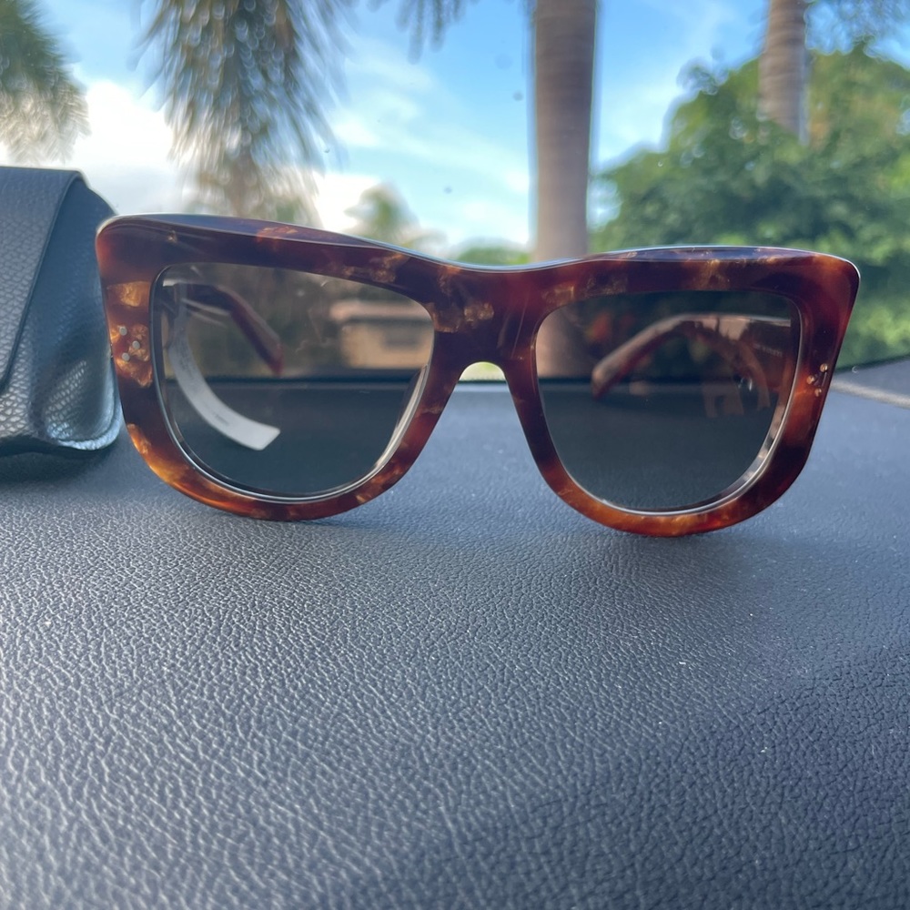 100% AUTHENTIC CELINE CL40157U HAVANA/BROWN GRADIENT SUNGLASSES - Picture 8 of 16